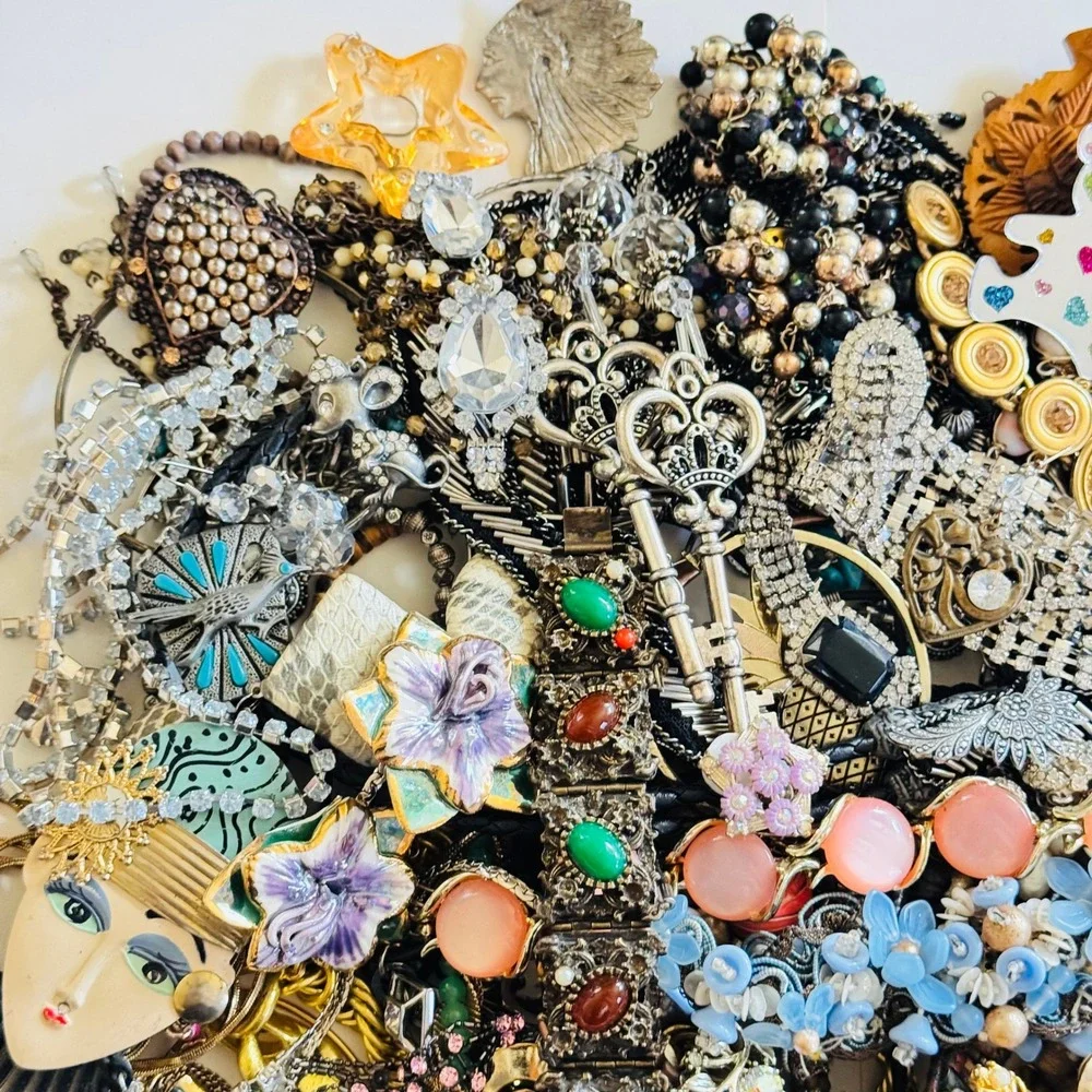 VTG Now Rhinestone Colorful Junk Costume Jewelry Lot Craft Arts As Is 4.5lbs